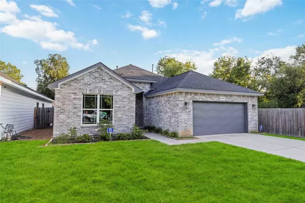 3405 Rebecca ST, Houston, TX 77021