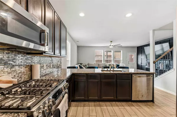 14810 Ruddy Duck LN, Houston, TX 77049