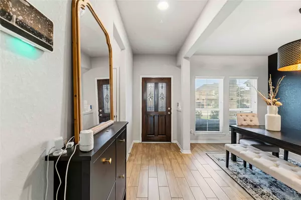 14810 Ruddy Duck LN, Houston, TX 77049