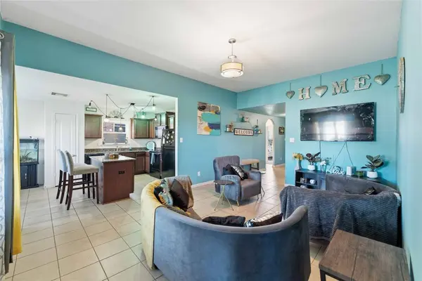 5019 Pacific Ridge LN, Rosenberg, TX 77469