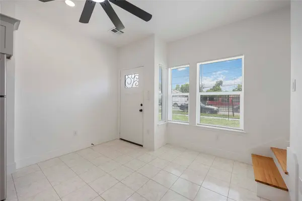 4814 Wilmington ST #A, Houston, TX 77033