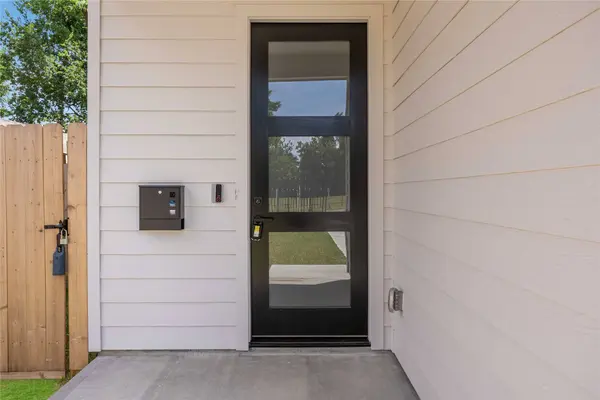 4117 Kewanee ST #A/B, Houston, TX 77051