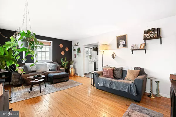 27 BRAISINGTON AVE, Bellmawr, NJ 08031