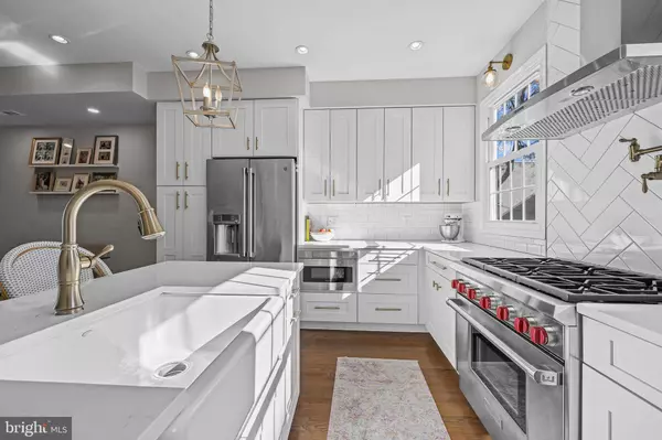 2150 WEBSTER ST, Philadelphia, PA 19146