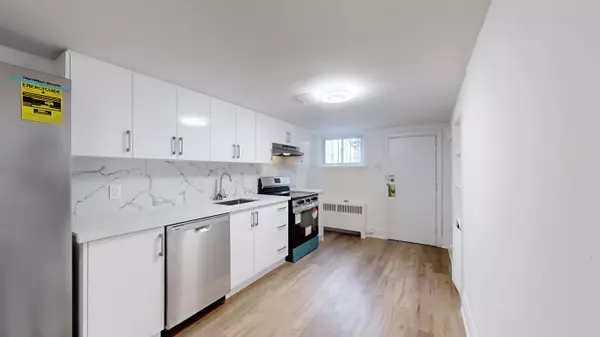 451 Donlands AVE #Bsmt, Toronto E03, ON M4J 3S4