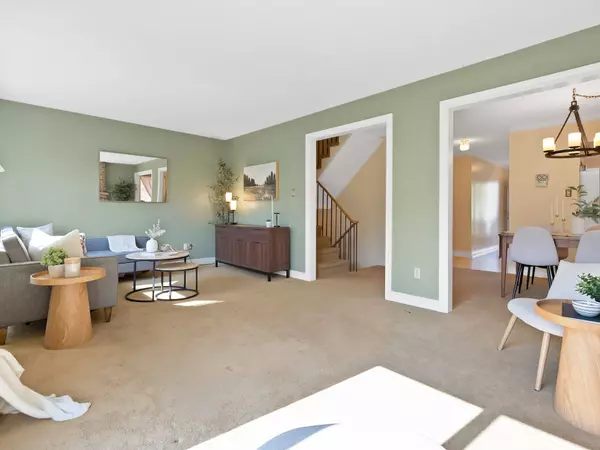 46 Swennen DR, Brampton, ON L6V 4E2