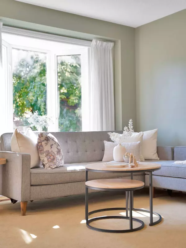 46 Swennen DR, Brampton, ON L6V 4E2