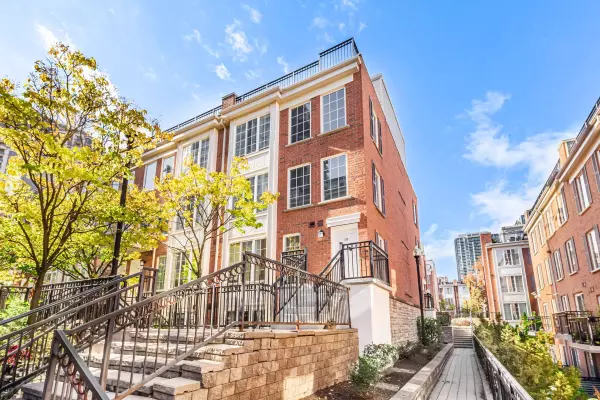 5 Everson DR #822, Toronto C14, ON M2N 7C3