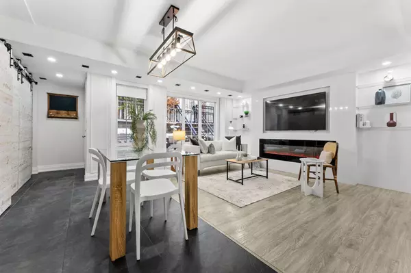 5 Everson DR #822, Toronto C14, ON M2N 7C3