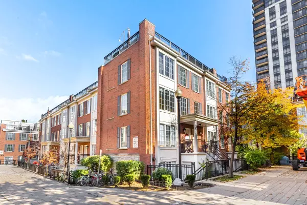 5 Everson DR #822, Toronto C14, ON M2N 7C3