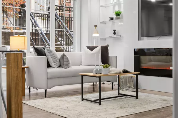 5 Everson DR #822, Toronto C14, ON M2N 7C3