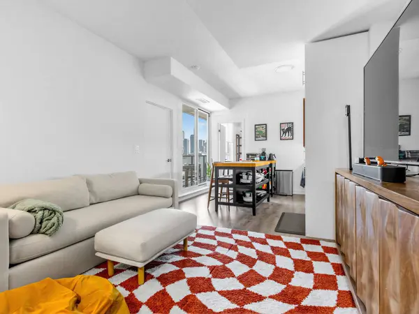 297 College ST #1503, Toronto C01, ON M5T 0C2