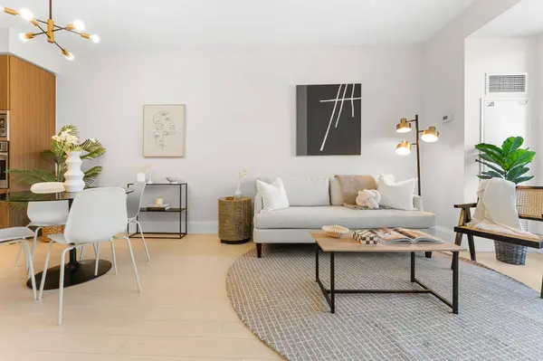 120 Harrison Garden BLVD #426, Toronto C14, ON M2N 0H1