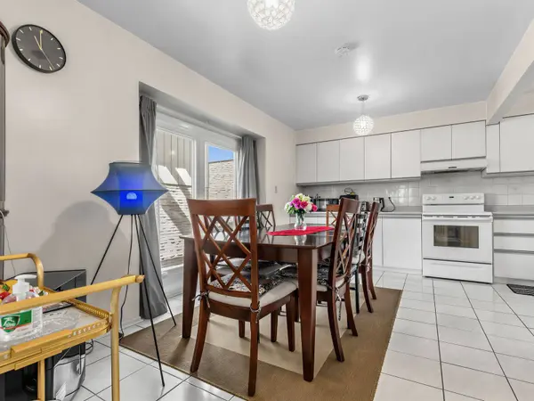 5 Firebrace RD, Toronto E05, ON M1W 2Z3