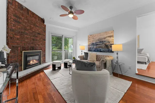 1 Baronial CT, Toronto E10, ON M1C 3J5