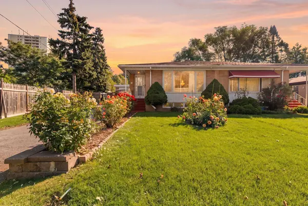 55 Rayoak DR, Toronto C13, ON M3A 2Y5