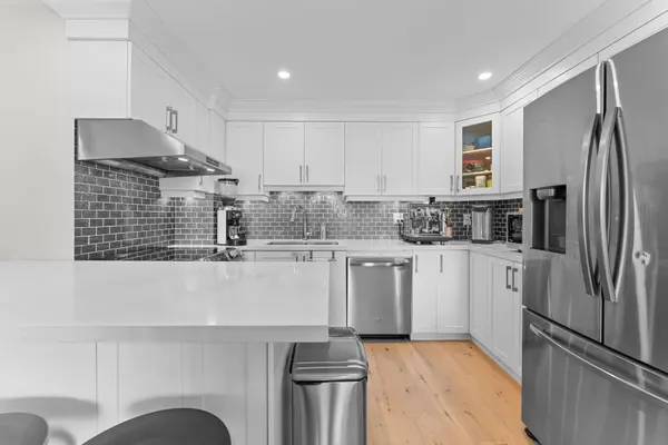 99 Cameron ST #502, Toronto C01, ON M5T 3A2