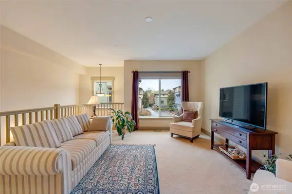 2115 201st PL SE #I3, Bothell, WA 98012