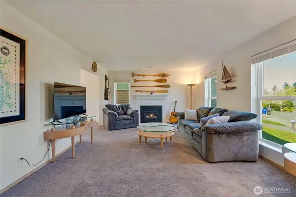 14 60th PL SE, Everett, WA 98203