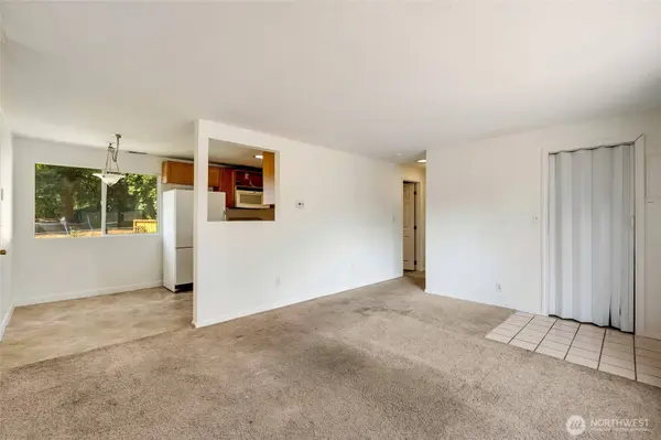 621 Tacoma AVE NE, Renton, WA 98056