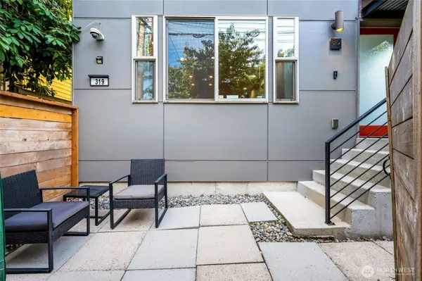 319 21st AVE, Seattle, WA 98122