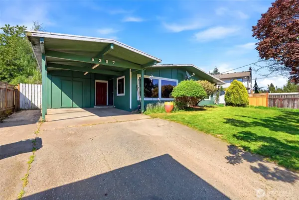 4207 225th ST SW, Mountlake Terrace, WA 98043