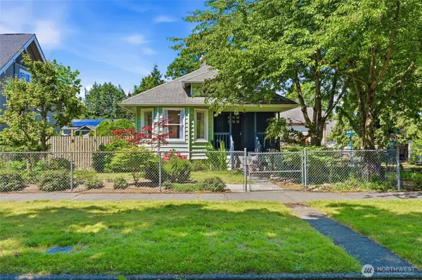 2312 Baker AVE, Everett, WA 98201