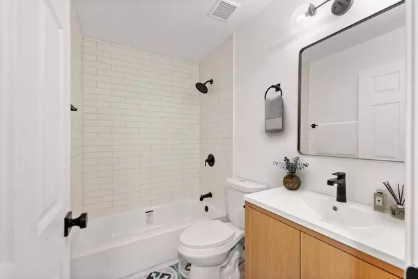 6213 Dark Star WAY, Orangevale, CA 95662