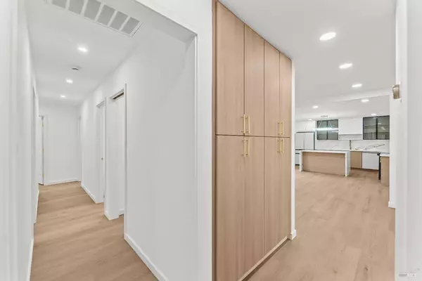 3996 Alexander ST, Napa, CA 94558