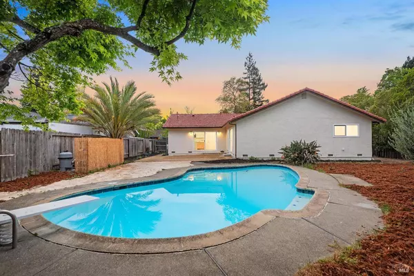 3996 Alexander ST, Napa, CA 94558