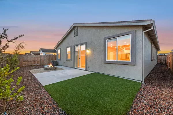 2136 Longmire LOOP, Roseville, CA 95747