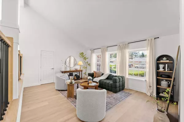 1421 Champion Oaks DR, Roseville, CA 95661