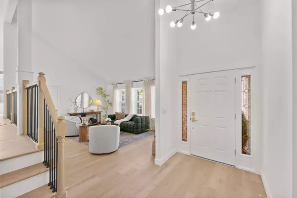 1421 Champion Oaks DR, Roseville, CA 95661