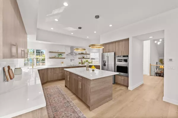 1421 Champion Oaks DR, Roseville, CA 95661