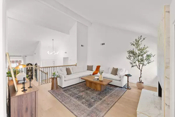 1421 Champion Oaks DR, Roseville, CA 95661