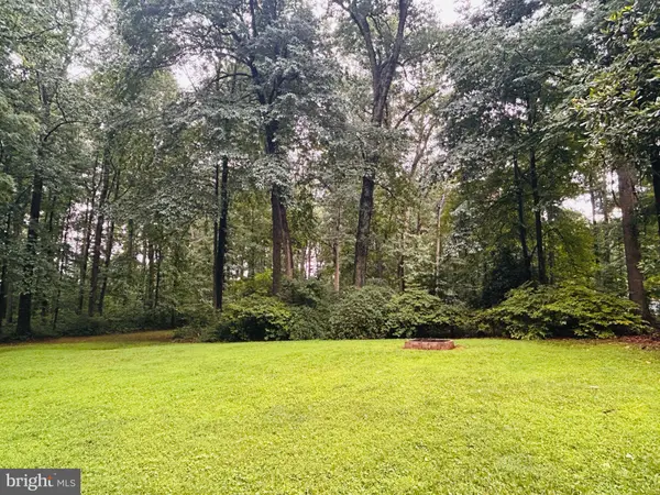 4405 LAKEWOOD DR, Warrenton, VA 20187