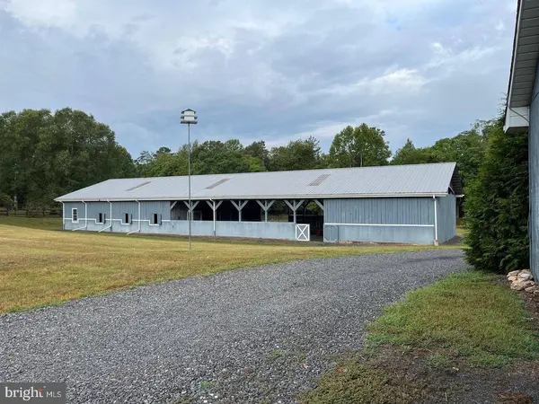 409 COOK MOUNTAIN RD, Brightwood, VA 22715