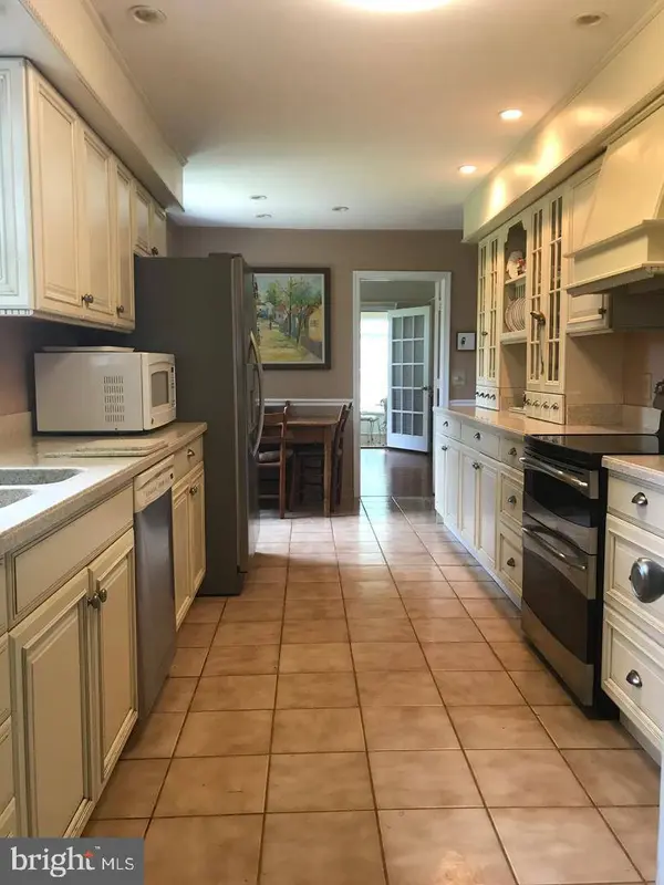 409 COOK MOUNTAIN RD, Brightwood, VA 22715