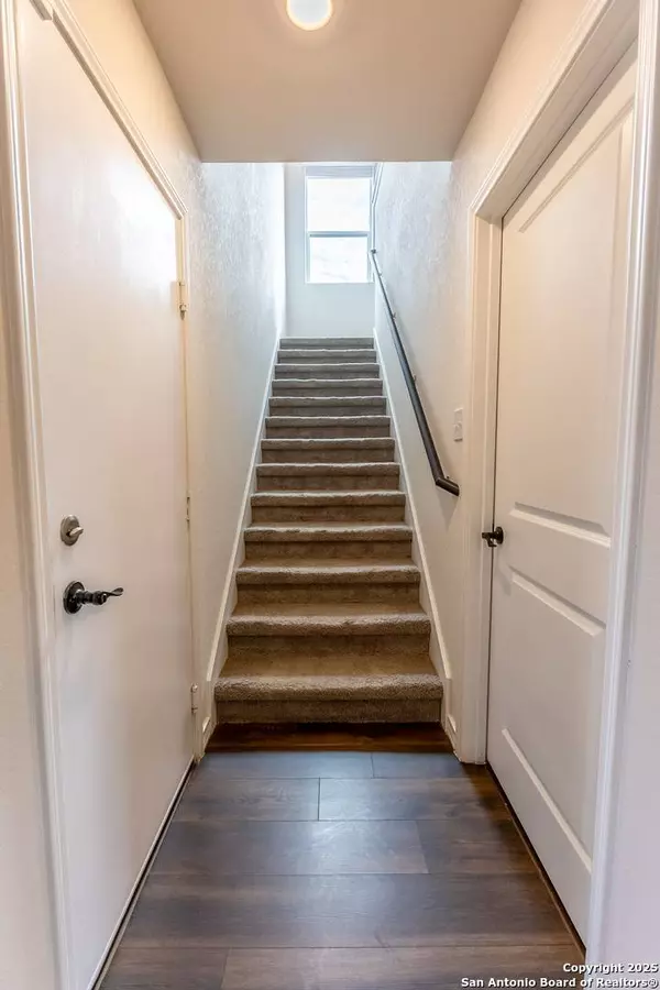 177 Bahama Woodstar, San Antonio, TX 78253