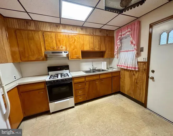 7112 DOREL ST, Philadelphia, PA 19153