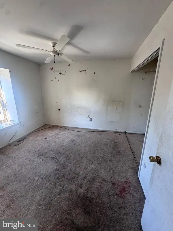 111 PRESIDENTIAL DR, Sicklerville, NJ 08081