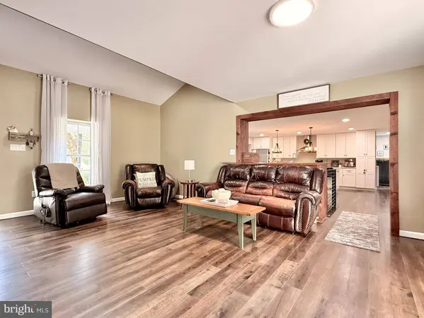 1325 JANVIER RD, Williamstown, NJ 08094