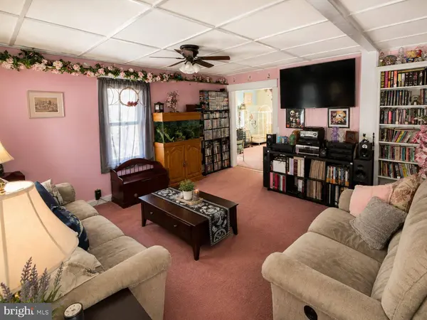119 S DAVIS ST, Woodbury, NJ 08096
