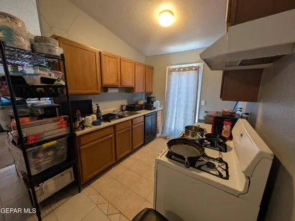 6224 Rhine Bridge DR, El Paso, TX 79934