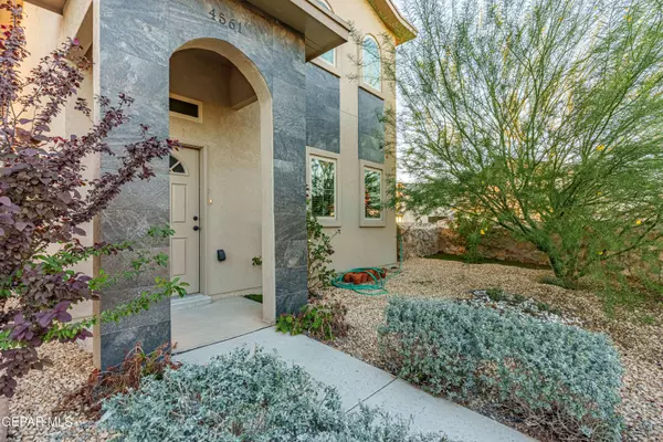 4561 Mark Avizo, El Paso, TX 79912