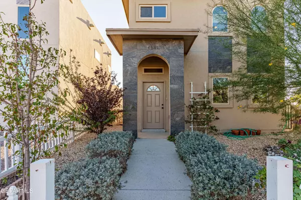 4561 Mark Avizo, El Paso, TX 79912