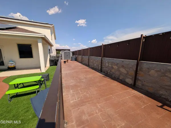 10601 HIDDEN CROWN PL, El Paso, TX 79924