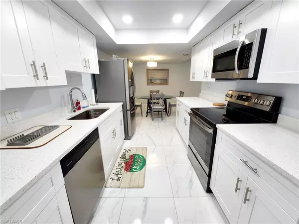 3615 Boca Ciega DR #212, Naples, FL 34112