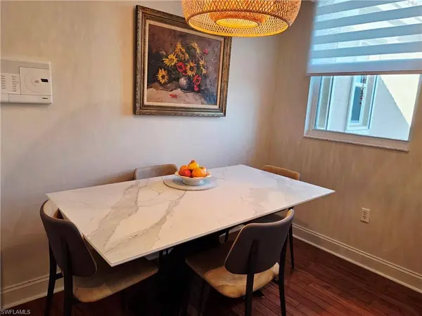 6775 Huntington Lakes CIR #202, Naples, FL 34119