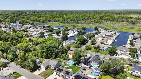 705 Nautilus Boulevard, Forked River, NJ 08731